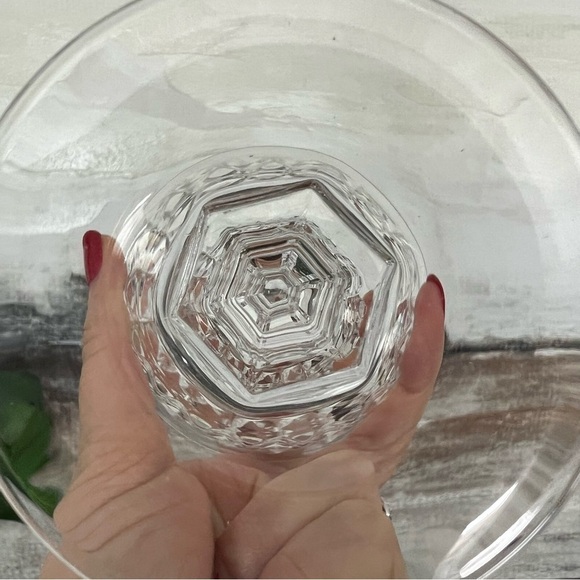 WM Dalton Crystal Cut Wine Glasses Set of 4 Clear Cocktail Drinkware Vintage - Picture 6 of 8